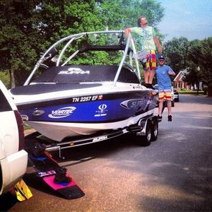 Meet your Posher, Casey